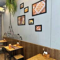 กูโรตีคาเฟ่(guu roti&cafe) โครงการ AQUA สะพานควาย