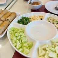 VT แหนมเนือง (วีที แหนมเนือง) สนามบินน้ำ สนามบินน้ำ