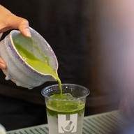 Henshin 2 variety- สาขา นิพัทธ์สงเคราะห์ 2 ซ.1 (หลังสนามกีฬาจิระนคร) -