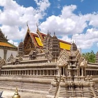 วัดพระศรีรัตนศาสดาราม พระอารามประจำพระบรมมหาราชวัง