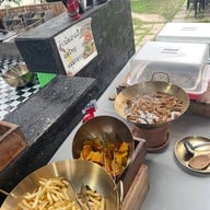 หมูกระทะลึกลับ ในซอยน้อย