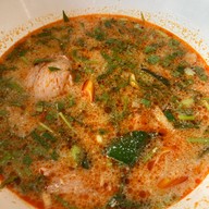 อารีย์ต้มเลือดหมู โชตนา