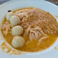 ขนมจีนชื่นอุรา เทพรักษ์วัชรพล