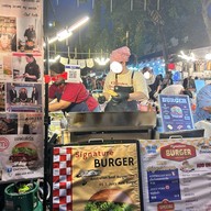 CHEF PERTH STATION BURGER SIGNATURE