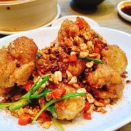 เมนูของร้าน Din's สามย่านมิตรทาวน์