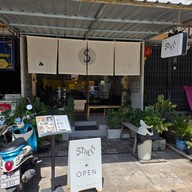 หน้าร้าน Stir It House Coffee