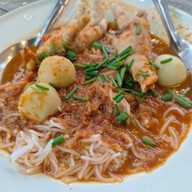 ขนมจีนชื่นอุรา เทพรักษ์วัชรพล