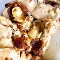 ร้านโอ๋ ไก่ย่างวิเชียรบุรี(เจ้าเก่า)