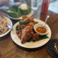 ส้มตำนิมมาน-สุขเกษม