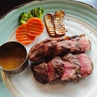 ตุ๊กแกอวกาศ-รามอินทรา รามอินทรา