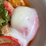 โคกกลอยบะหมี่ต้มยำไข่