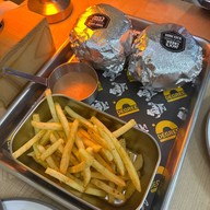 DEGREE° Hua Hin ถนนเพชรเกษม