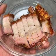 เมนูของร้าน เจี๊ยบหมูกรอบตลาดอ.ต.ก ตลาด อ.ต.ก จตุจักร