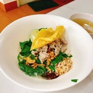 ก๋วยเตี๋ยวหมูอาดัง