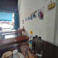 บรรยากาศ ก๋วยเตี๋ยวสุขศาลาท่าม่วง