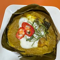 ณ คอน ขนมจีนเส้นสด | ข้าวแกงปักษ์ใต้ ถนนราชพฤกษ์