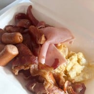 On Lok Yun (ออน ล๊อก หยุ่น)