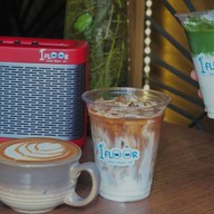 1st FLOOR Coffee•Brunch•Bar Maeklong