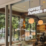 COFFEE NUMBER.9 สาขาซอยพหลโยธิน 8