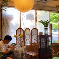 THREEcafe