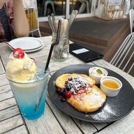 Cafe Studio