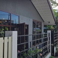 Bestie’s house ไอติมโบราณ เจลาโต้ (your bestie) หน้าร้าน Your bestie