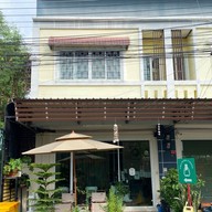 Grandma coffee by HOMS. หลังศาลากลาง