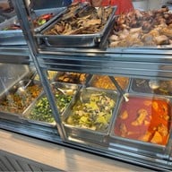 เฮียเพ้ง อาหาร & เครื่องดื่ม