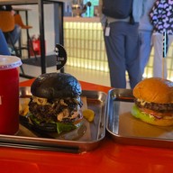 เมนูของร้าน Black Star Burger