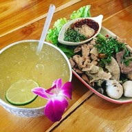 เตี๋ยวเรือสะแกกรัง