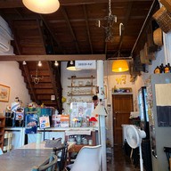 THREEcafe