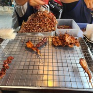บรรยากาศ ตลาดใหม่นาเกลือเมืองพัทยา (NA KLUEA MUEANG PATTAYA NEW MARKET)