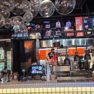 บรรยากาศ Black Star Burger