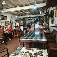 บรรยากาศ Madam Pahtehh 2515 หมากแข้ง