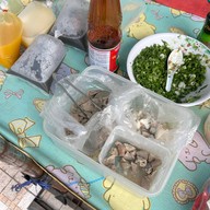 ร้านโจ๊กน้ำเต้าหู้ บีทีเอสสนามเป้าทางออก 3