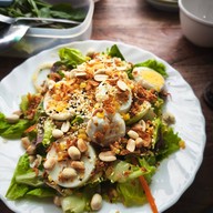 เมนูของร้าน Madam Pahtehh 2515 หมากแข้ง