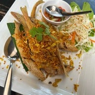 ยุ้งข้าว เขาใหญ่