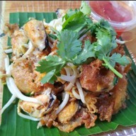 บ้านเข็มทอง