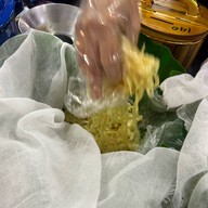 หนมเส้นแม่อำพร เดอะซีซันมอลล์ พหลโยธิน