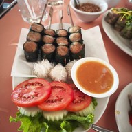 เมนูของร้าน แดงแหนมเนือง ในเมือง