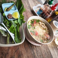 เมนูของร้าน Madam Pahtehh 2515 หมากแข้ง