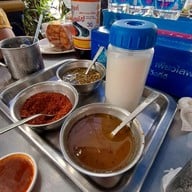 บรรยากาศ เพ็ญพริกเผ็ด