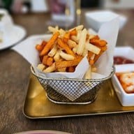 กัลปพฤกษ์ สีลม