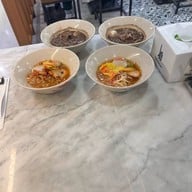 ก๋วยเตี๋ยวเรือพระนคร Century The Movie Plaza