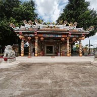 บรรยากาศ ศาลเจ้าปู่-ย่า อุดรธานี