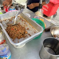 คุณป้าน้ำชง BTS สนามเป้า Exit 3