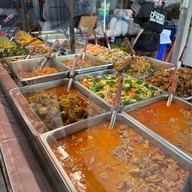 ข้าวราดแกง ป้าแมว