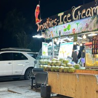 ร้านน้ำผลไม้ Pattaya Beach Market