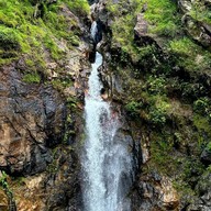 น้ำตกจ๊อกกระดิ่น