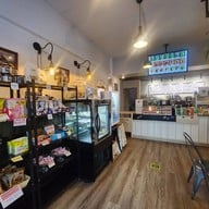 Renita Coffee Motorway (สาขาแรก) จุดพักรถหมายเลข 7 กรุงเทพ -ชลบุรี (ขาออก)